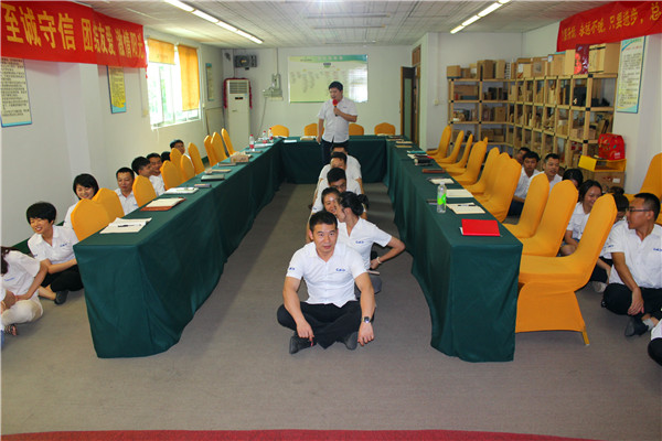 激情四射！伽立集團(tuán)7月銷售啟動(dòng)會(huì)順利召開了